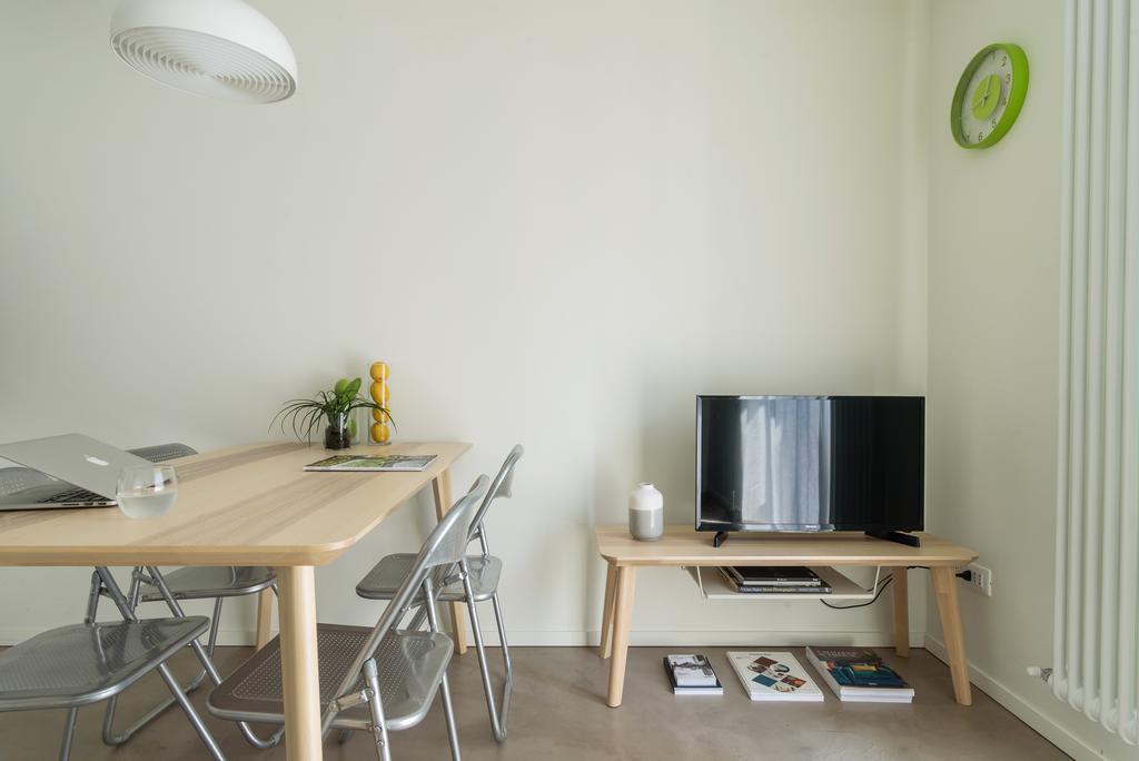 Palermo Flexyrent Apartment ميلان الغرفة الصورة